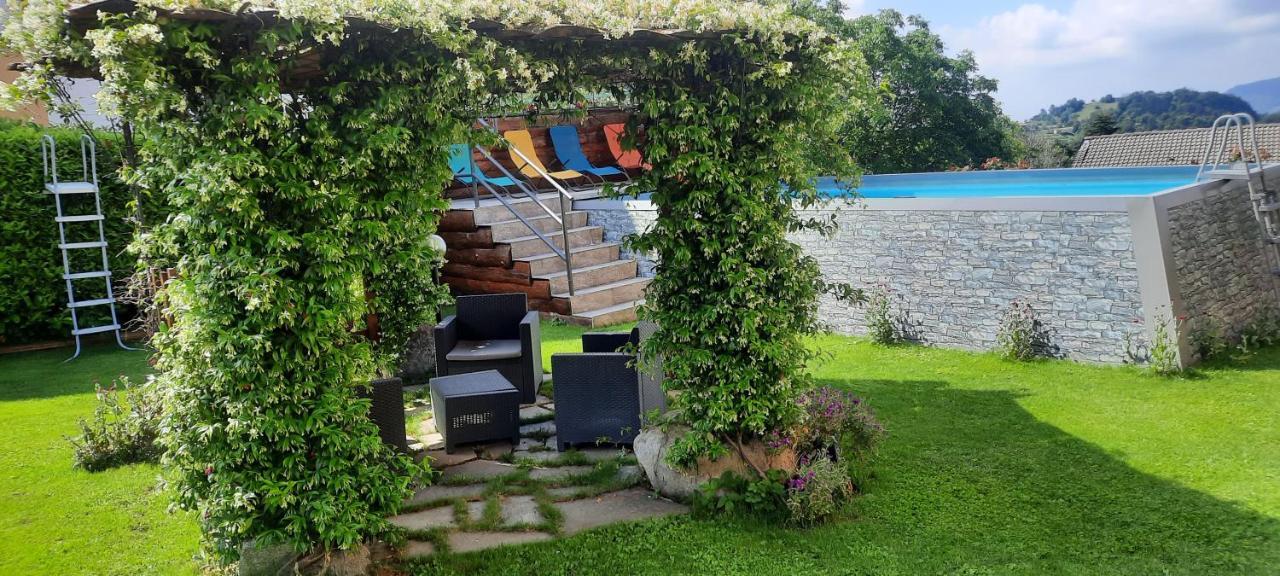 La Terrazza Casa Vacanza Carenno المظهر الخارجي الصورة