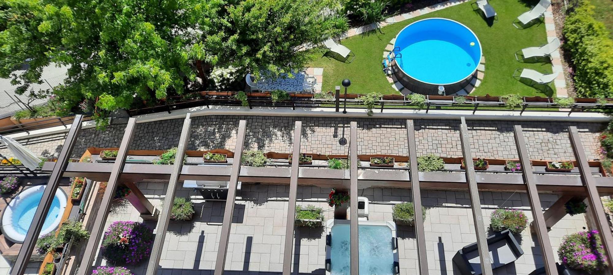 La Terrazza Casa Vacanza Carenno المظهر الخارجي الصورة