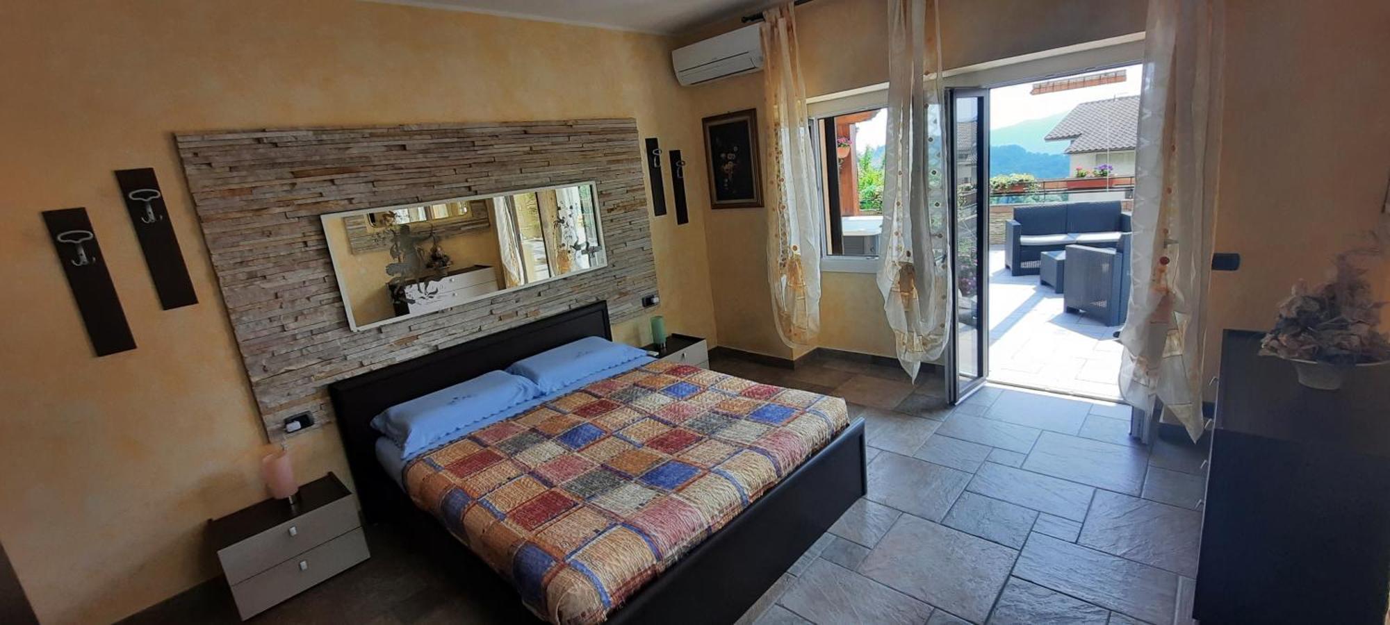 La Terrazza Casa Vacanza Carenno المظهر الخارجي الصورة