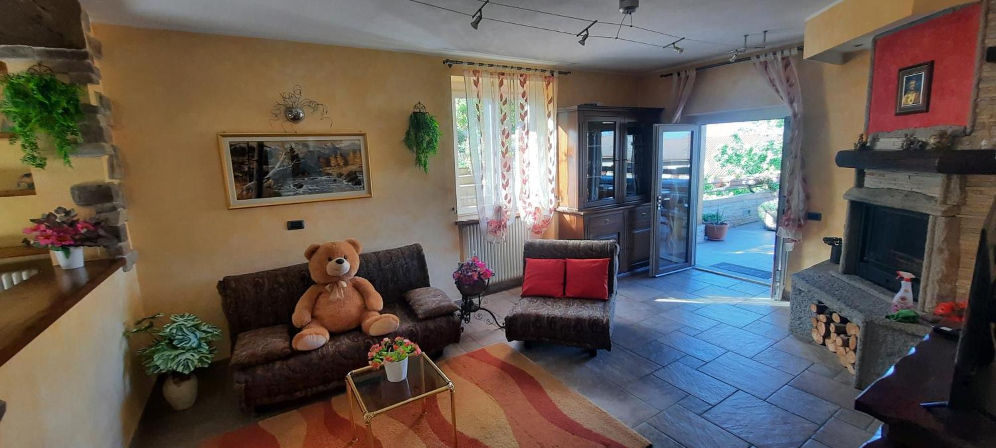 La Terrazza Casa Vacanza Carenno المظهر الخارجي الصورة