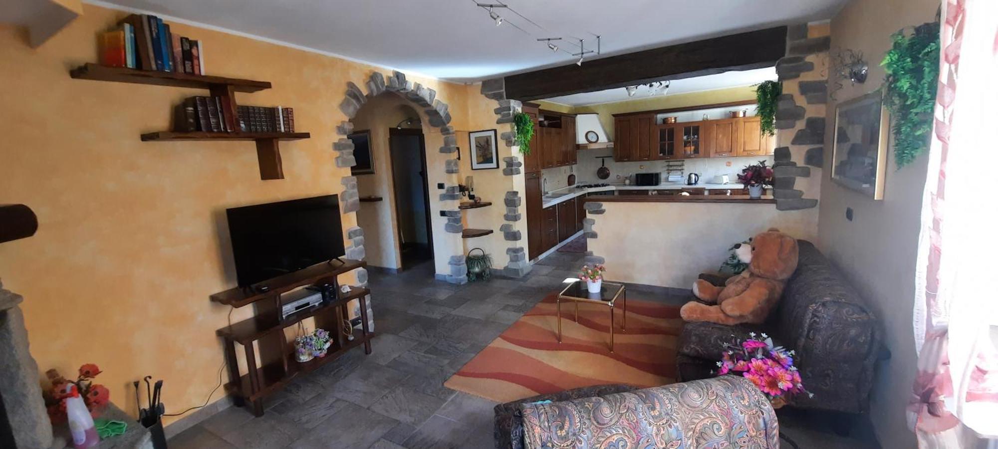 La Terrazza Casa Vacanza Carenno الغرفة الصورة