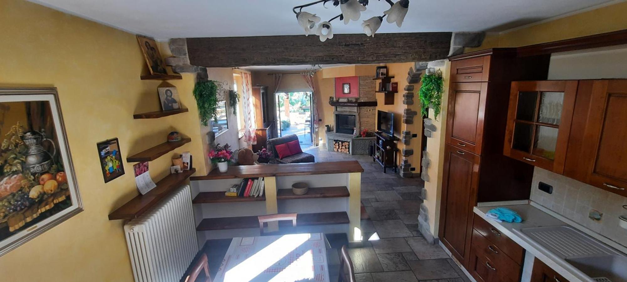 La Terrazza Casa Vacanza Carenno المظهر الخارجي الصورة